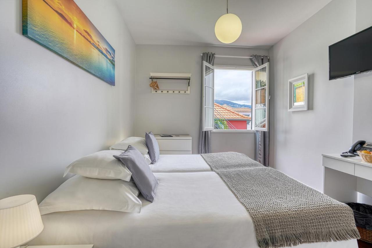 Vila Camacho Guest House Funchal  Ngoại thất bức ảnh